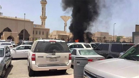 Daesh atenta contra una mezquita en Arabia Saudita El terrorismo golpea otra vez en Arabia Saudita